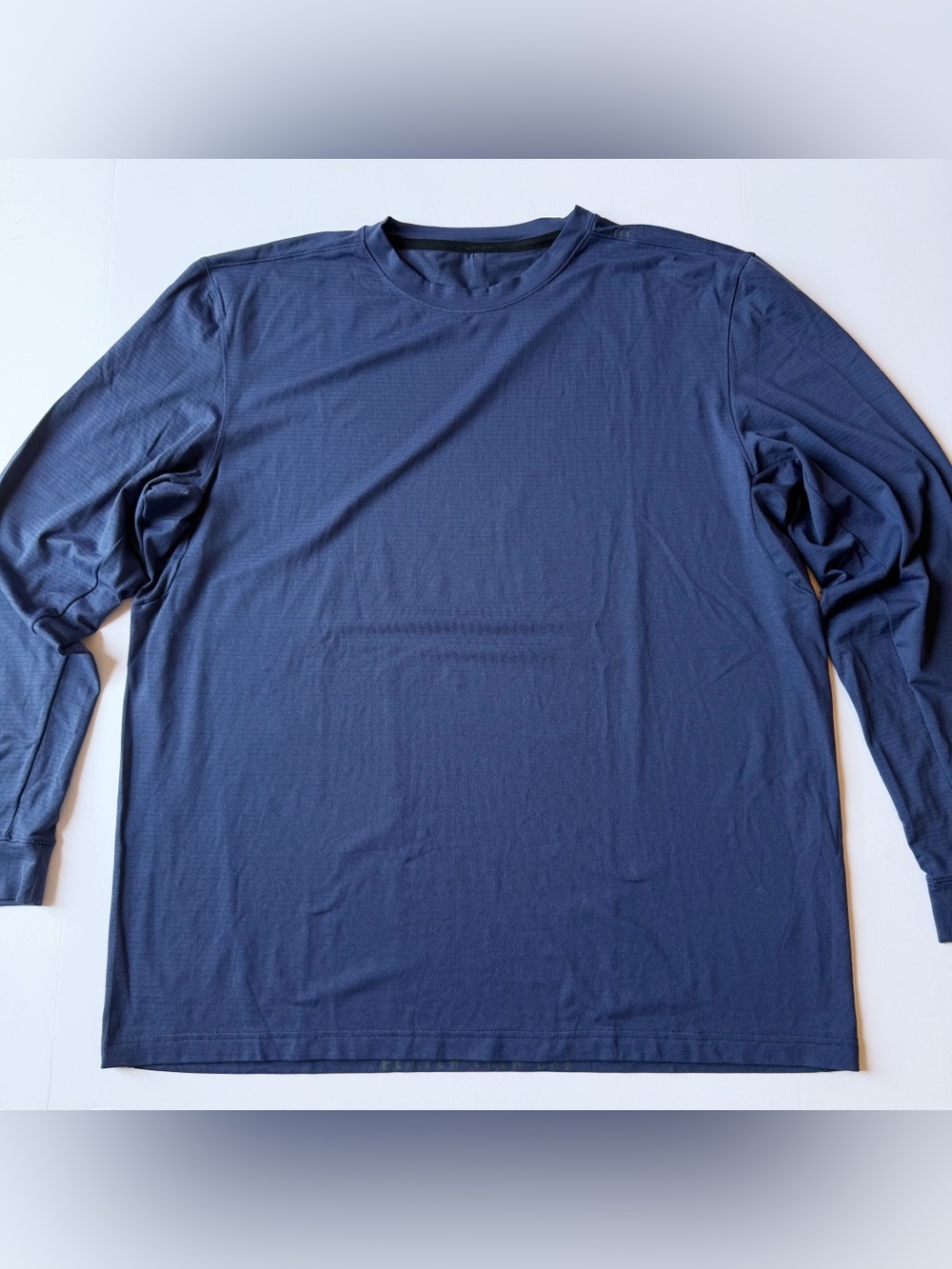 lululemon athletica Men's Drysense Mesh Long Sleeve Navy